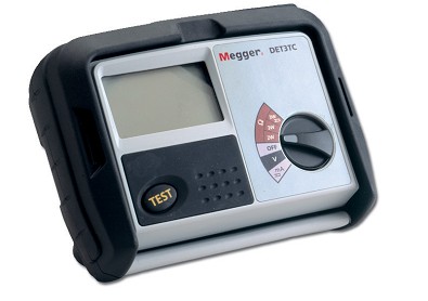 Digital earth resistance tester DET3